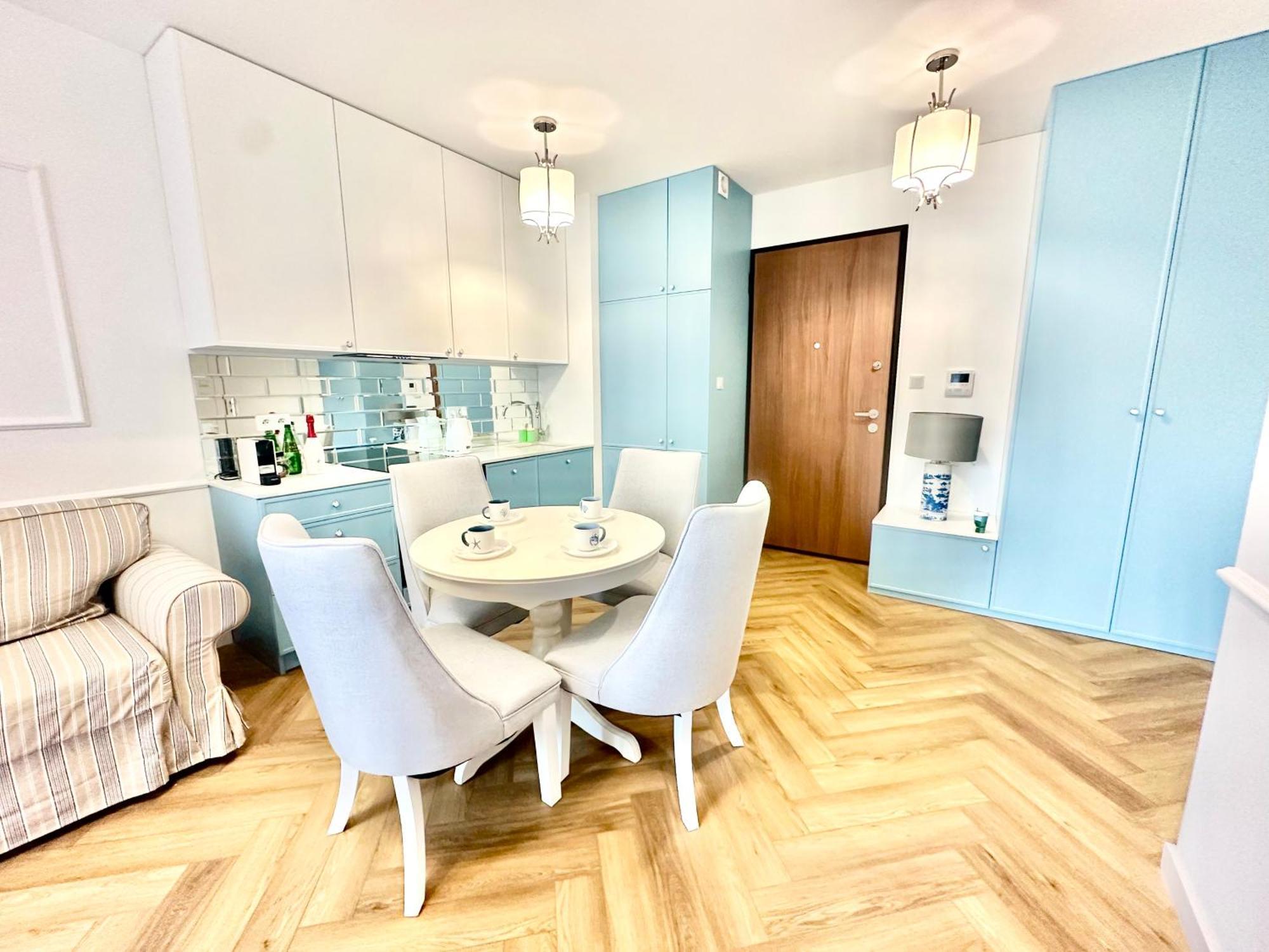 Huoneisto Hampton Apartament By Sienna Grobla Str. *