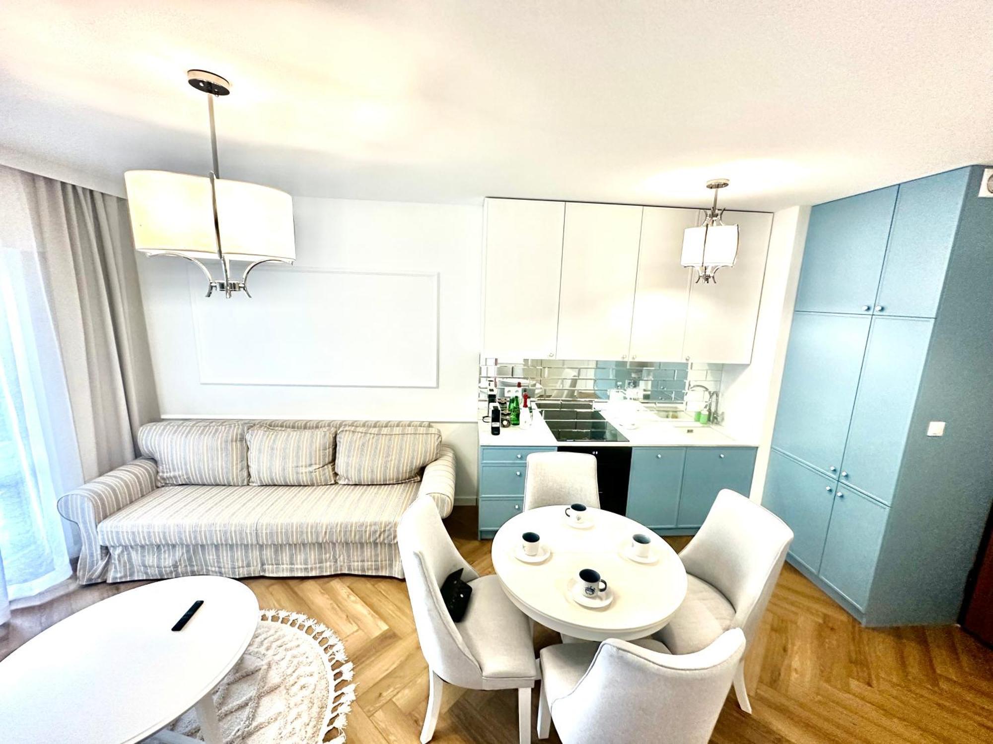 Huoneisto Hampton Apartament By Sienna Grobla Str.