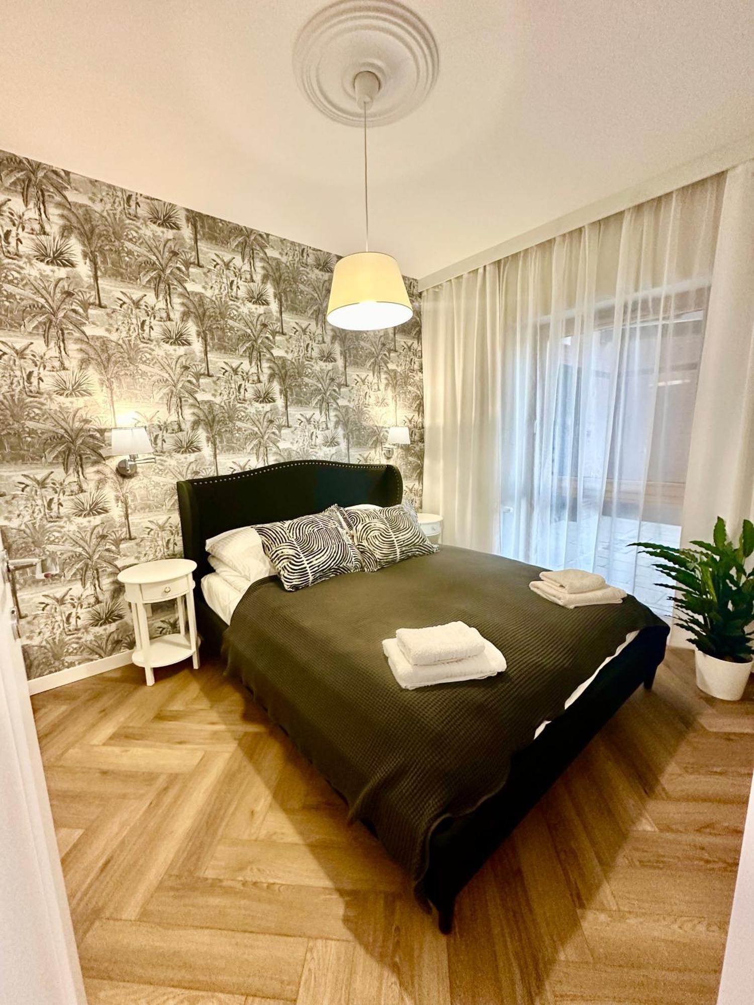 Huoneisto Hampton Apartament By Sienna Grobla Str.